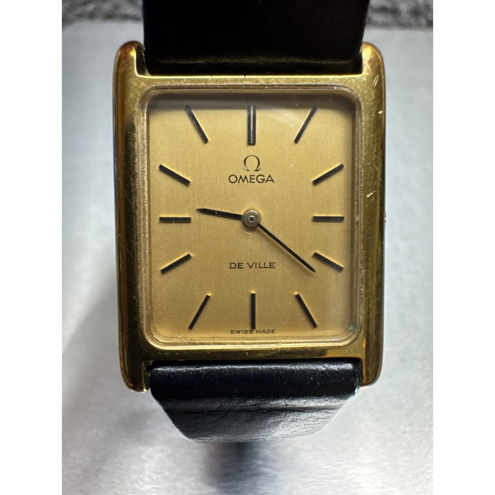 Vintage Omega De Ville Womens‎ Cal.625 Gold Tank Hand Buckle Leather Strap Watch